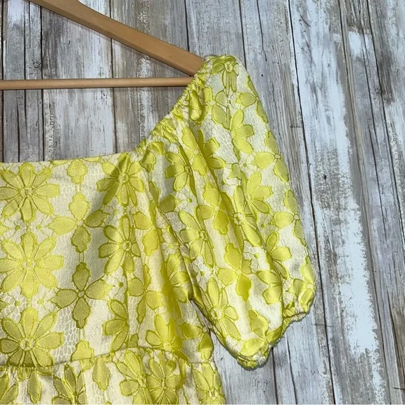 Entro Yellow Wallflower Puff Sleeve Blouse - Picture 5 of 8